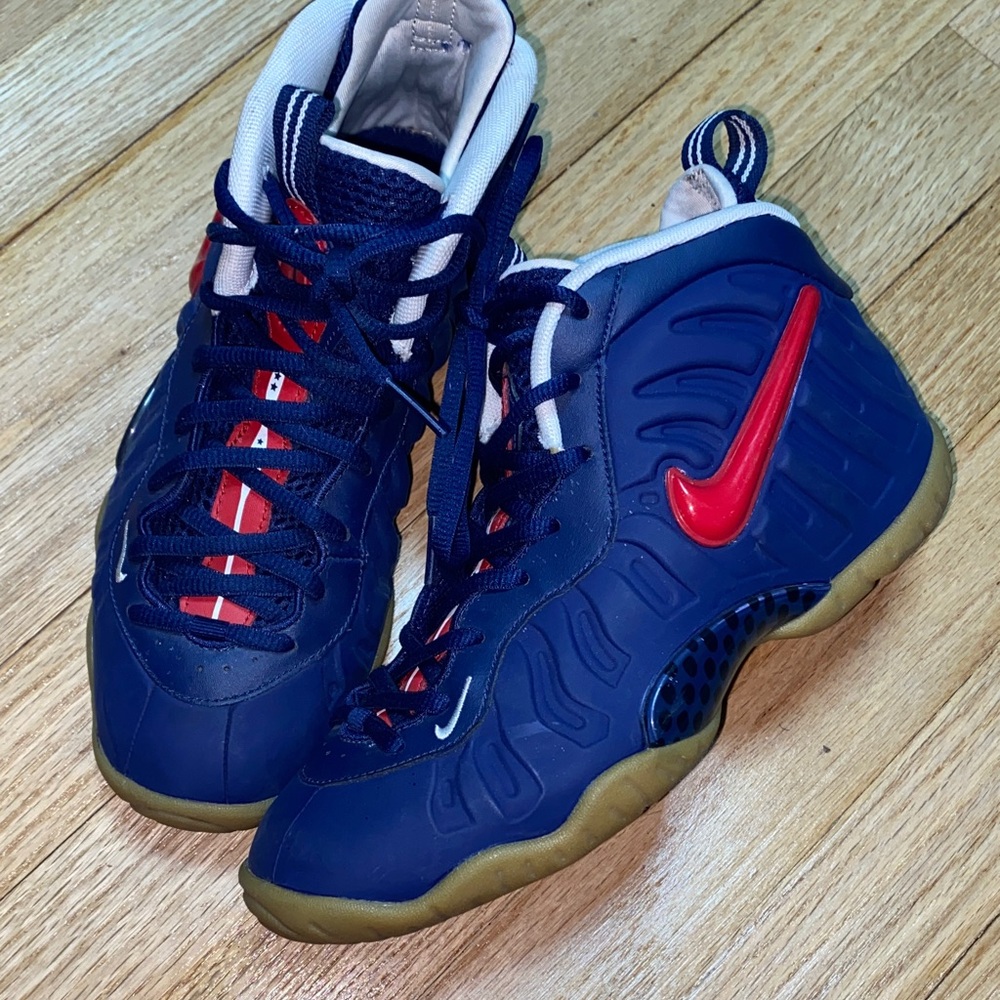 Nike Air Foamposite Pro Navy and Red High-Top Sneakers